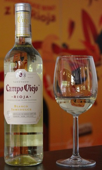 Campo Viejo Blanco Semidulce - wino hiszpańskie DOC Rioja