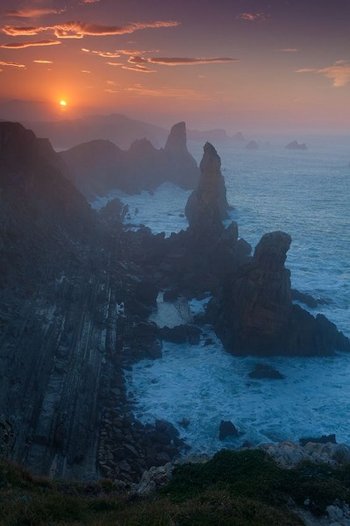 Liencres - wybrzeże Costa Quebrada w Hiszpanii (Kantabria)