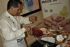 Maestro cortador de jamón