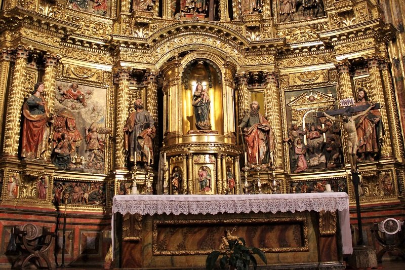 Kościół Iglesia de San Andrés w Elciego (Hiszpania, Kraj Basków)
